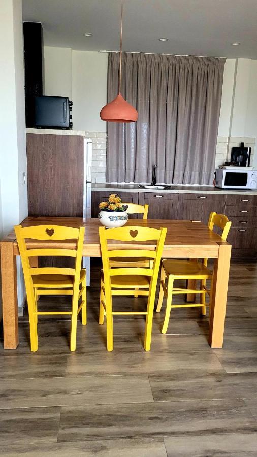 Casas del Cerro Casas Rurales Maribel - Complejo Moradas Del Cerro 1 - Suites Con Jacuzzi En Alcala Del Jucar מראה חיצוני תמונה